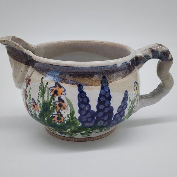 Vintage Hull Handmade Ceramic Creamer or Gravy Boat With Floral Design - Picture 2 of 8